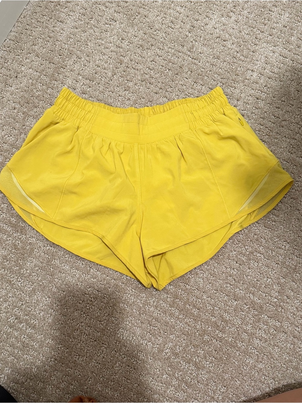 lululemon athletica Speed Up 2.5” Short *No Liner